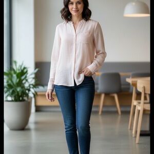 Apt. 9 Soft Pink Button-Up Blouse